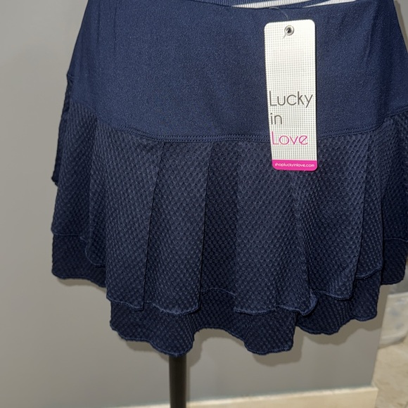 Lucky in love blue pleated Raquel’s skirt & Athleta top - Picture 5 of 8